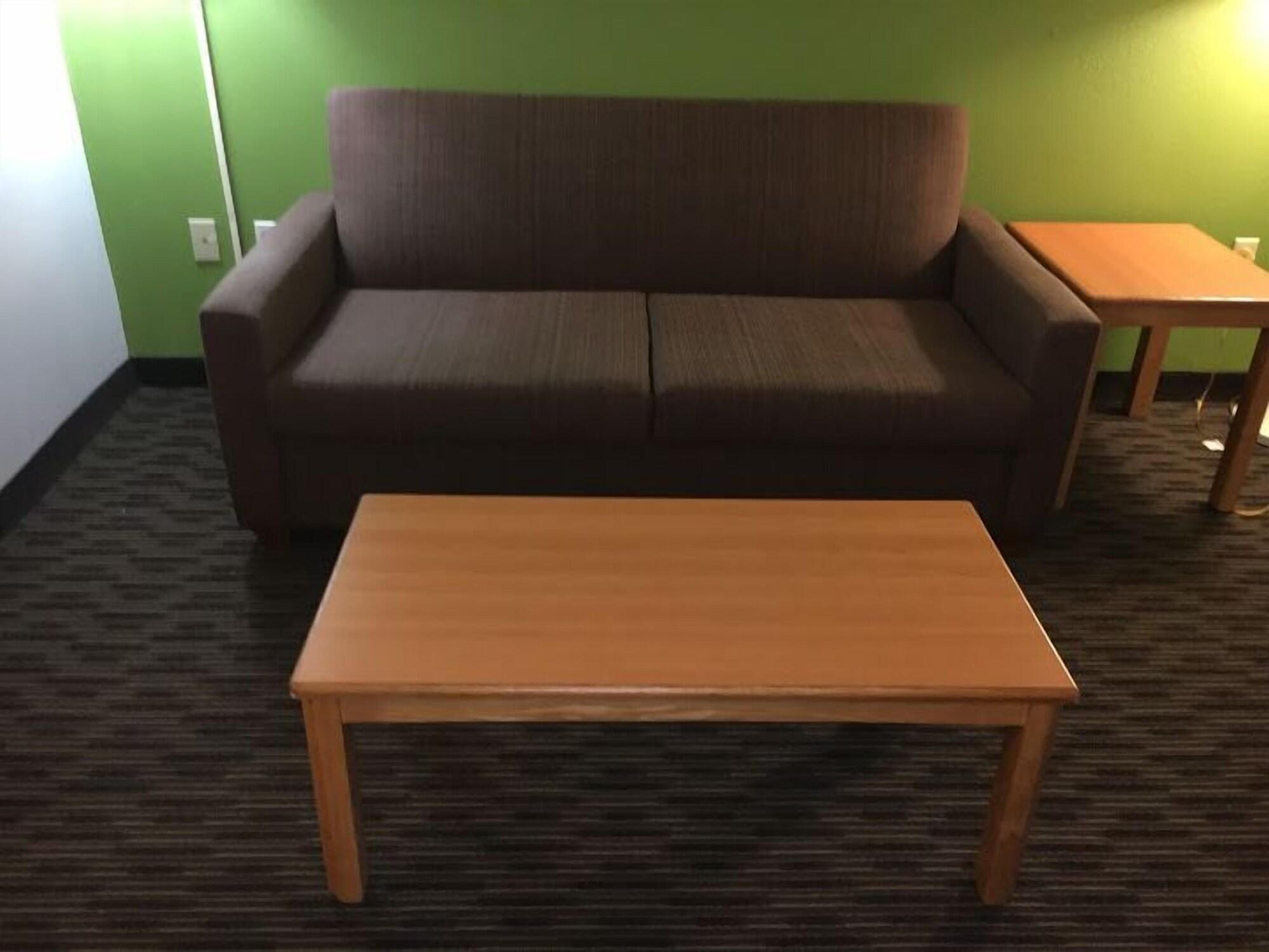 Quality Inn & Suites Airport Остин Екстериор снимка